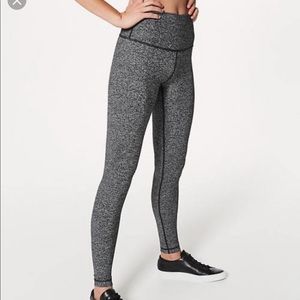 Lululemon Wunder Under High waisted